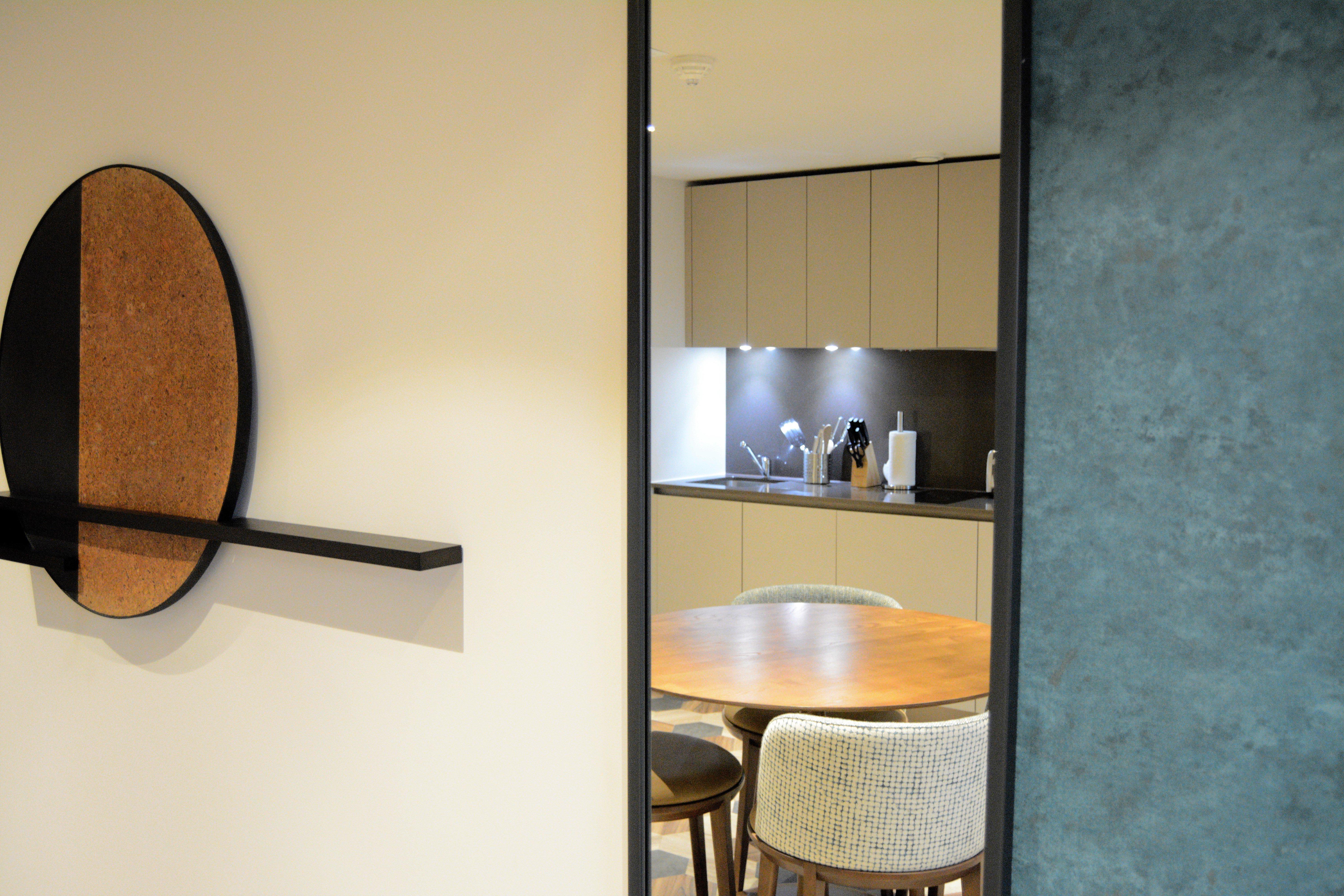 Staybridge Suites London Heathrow - Bath Road, An Ihg Aparthotel Хитроу Экстерьер фото