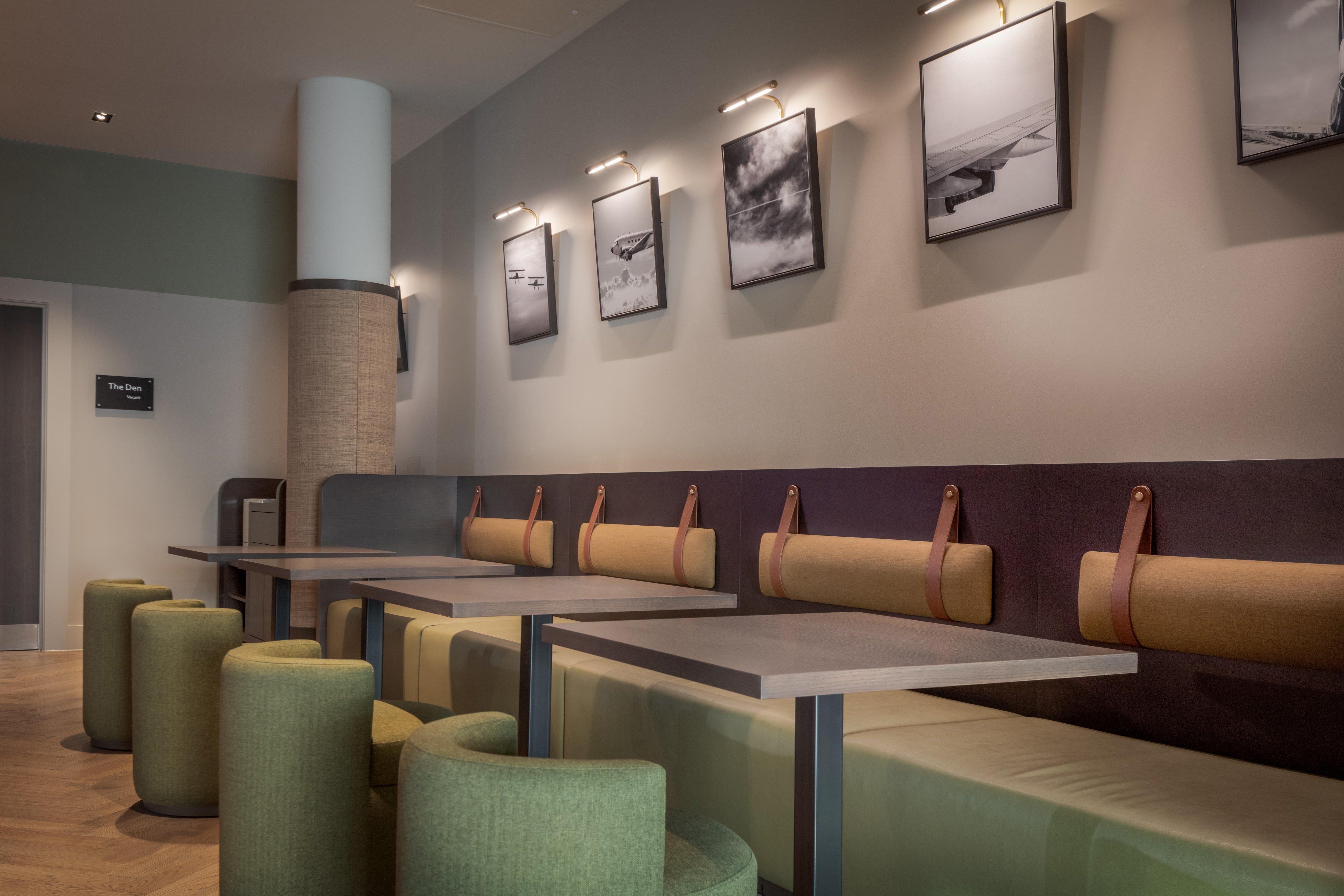 Staybridge Suites London Heathrow - Bath Road, An Ihg Aparthotel Хитроу Экстерьер фото